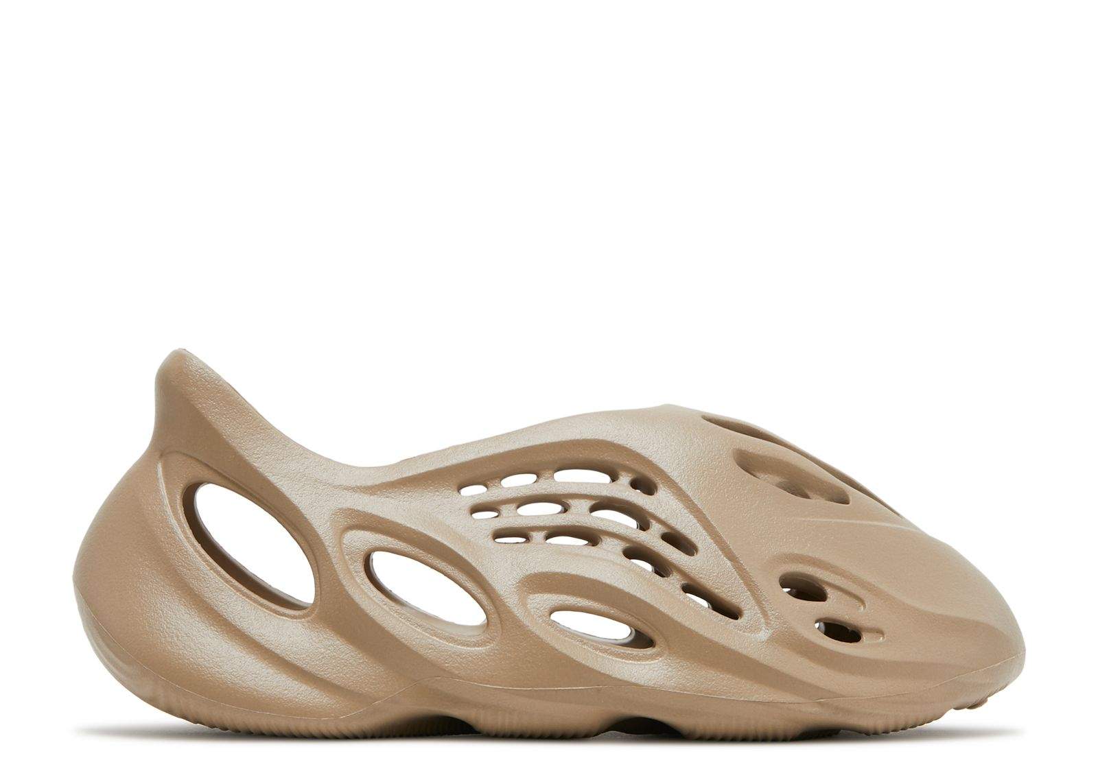 Yeezy Foam Runner ‘Mistâ€?Everlasting Sneaker